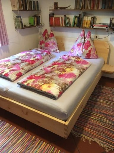 Das Schlafzimmer unten